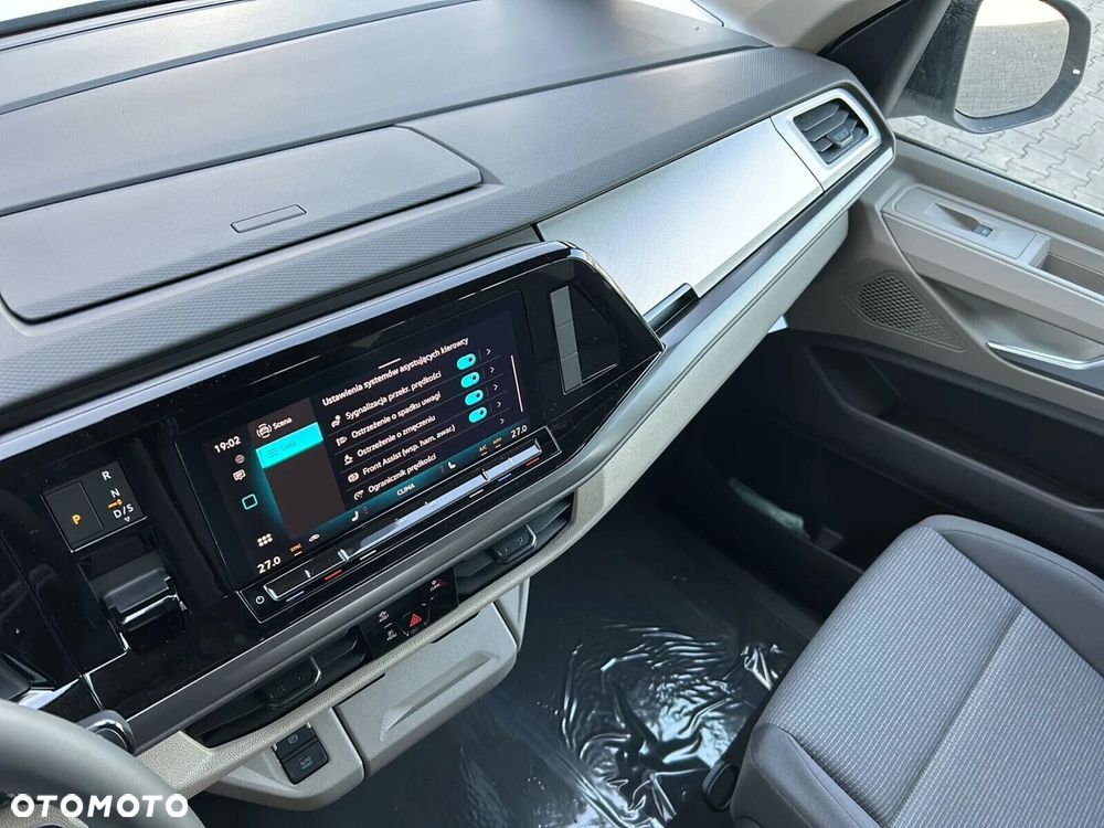 Volkswagen Multivan 2.0 TDI L2 Family DSG - 18