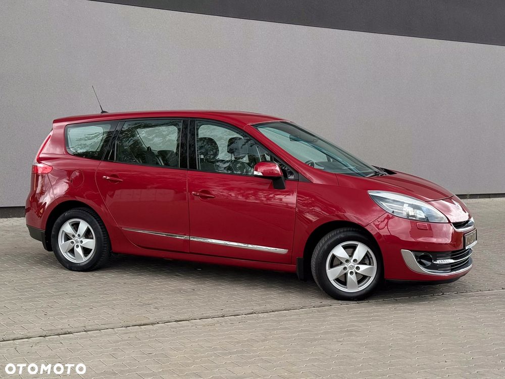 Renault Grand Scenic 2.0 16V 140 CVT Bose Edition - 8