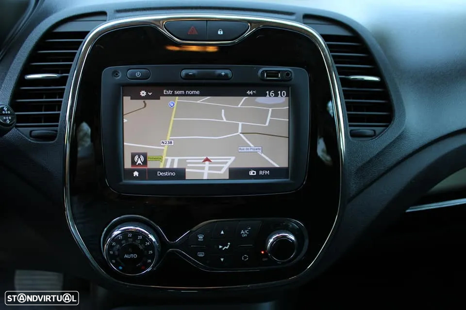 Renault Captur 1.5 dCi Sport EDC - 11