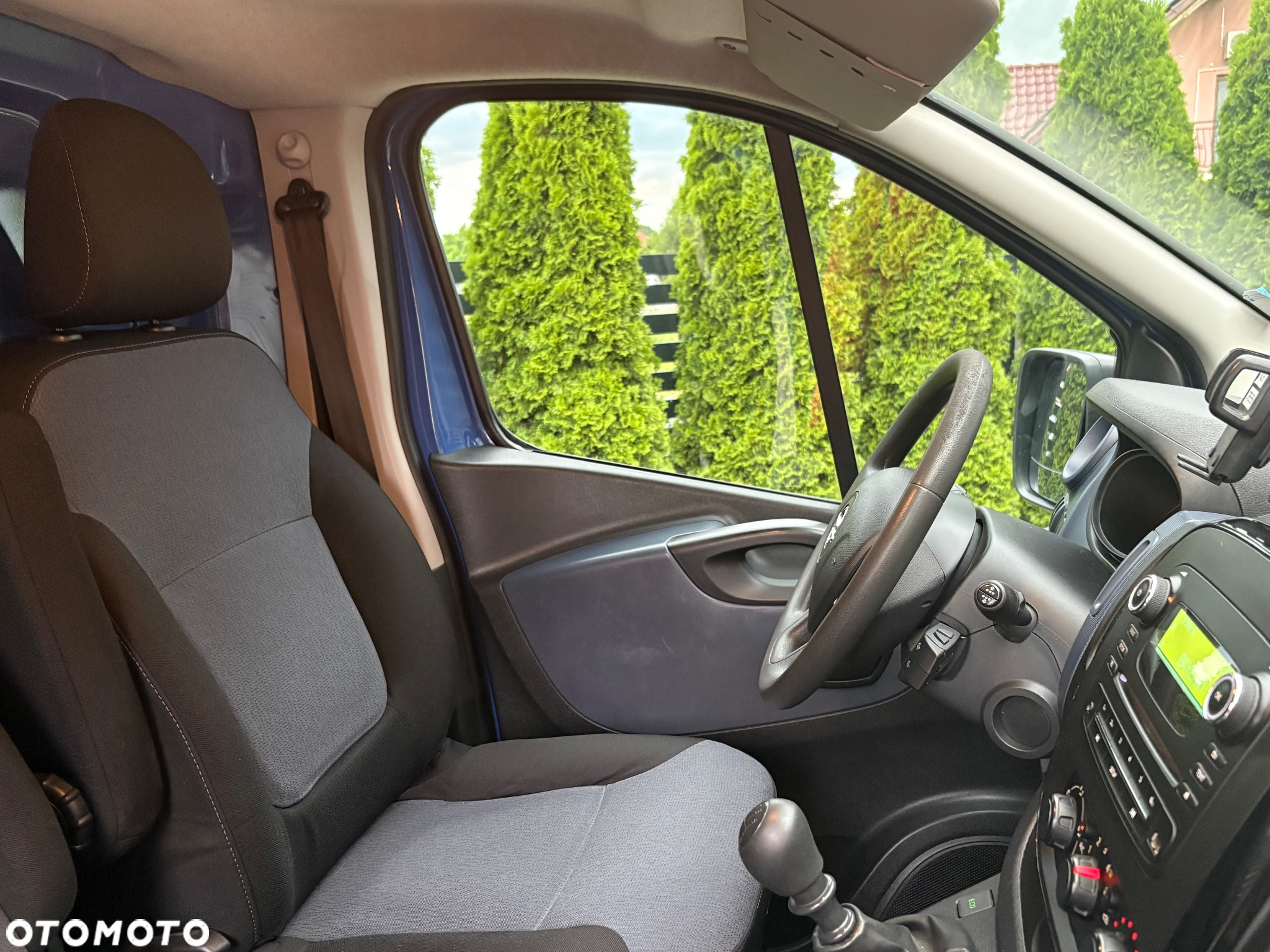 Opel VIVARO - 26