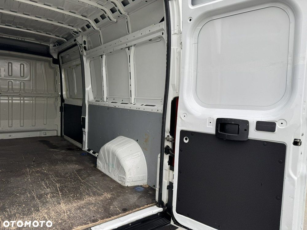 Peugeot Boxer - 24