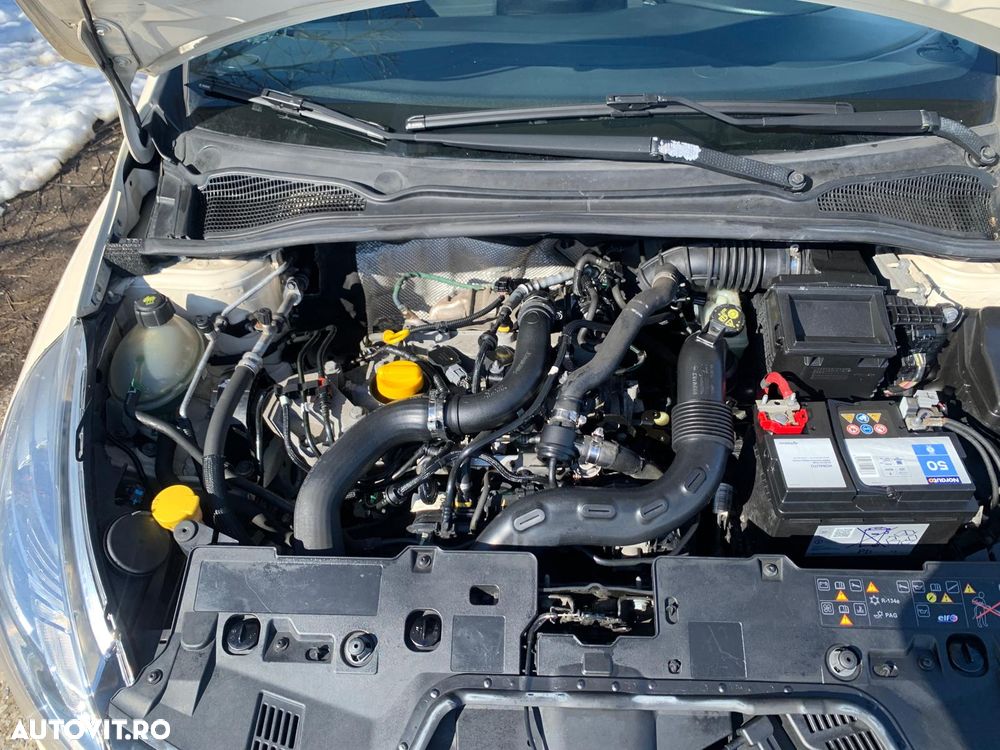 Renault Clio ENERGY TCe 90 Start & Stop Experience - 13