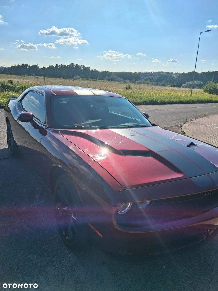 Dodge Challenger 5.7 R/T - 5