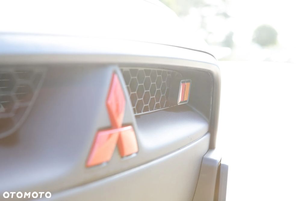 Mitsubishi Lancer 2.0 Ralliart GSR - 24