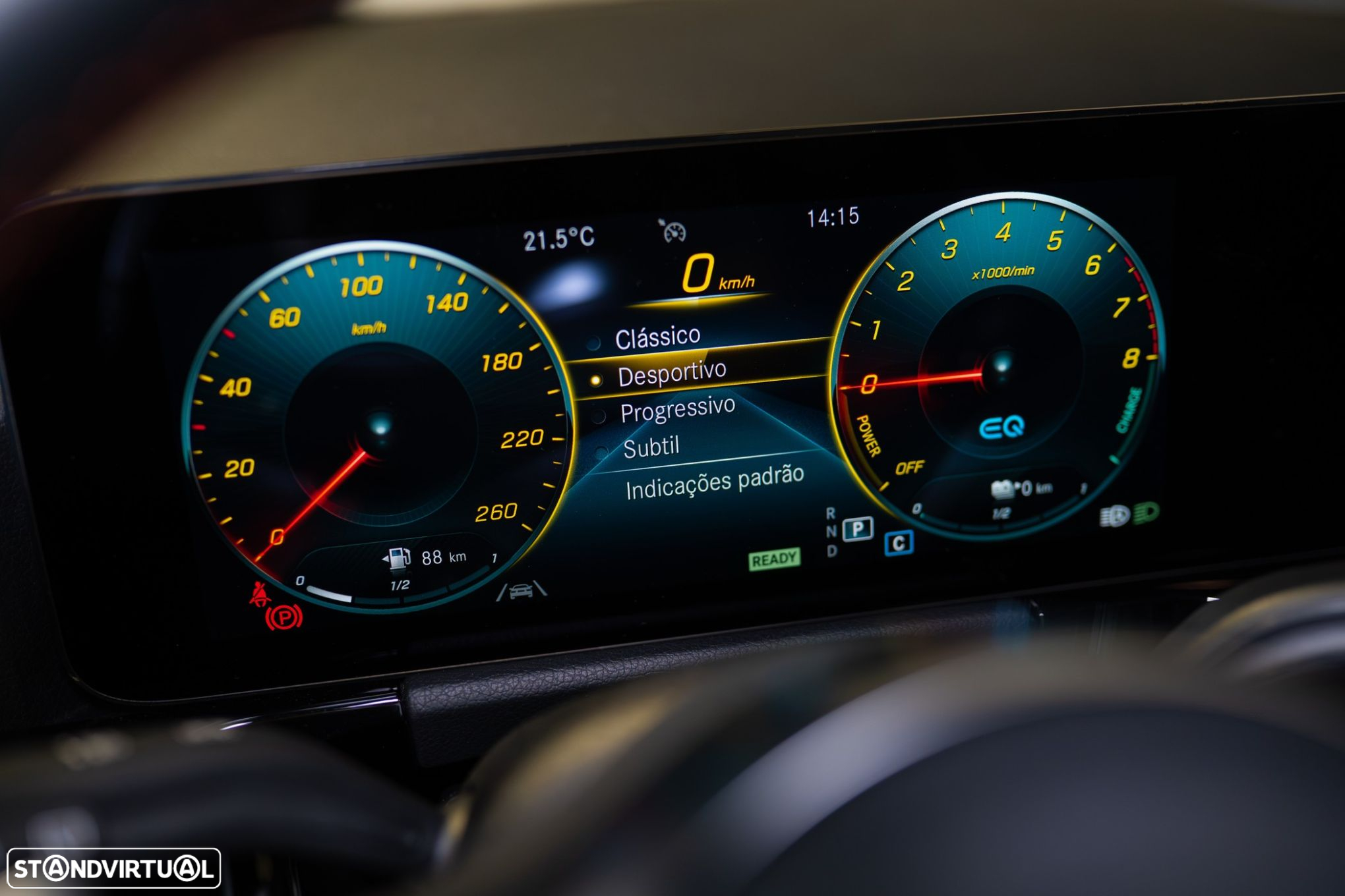 Mercedes-Benz GLA 250 e AMG Line - 34
