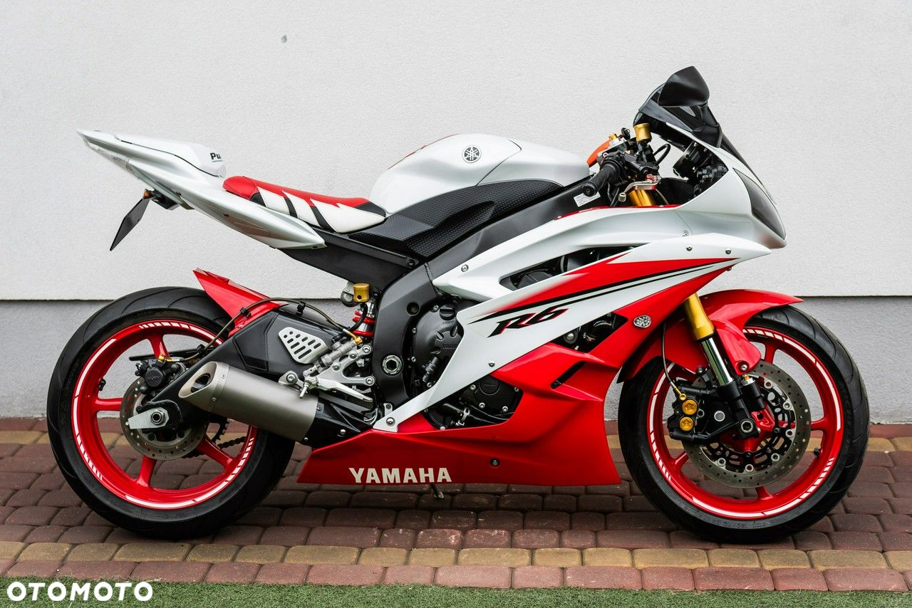 Yamaha R6 - 2
