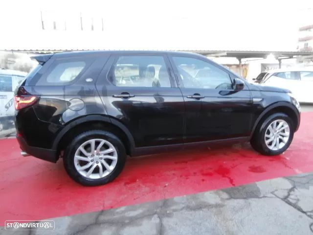 Land Rover Discovery Sport TD4 Aut. HSE Luxury - 5