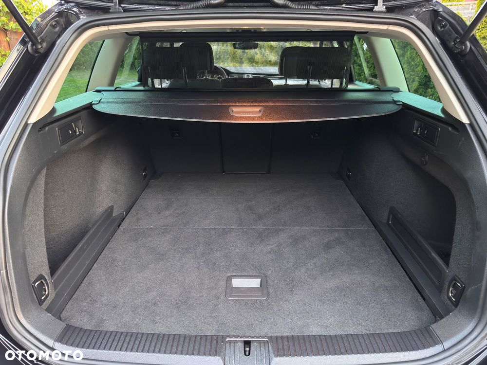 Volkswagen Passat 2.0 TDI BMT Comfortline DSG - 24