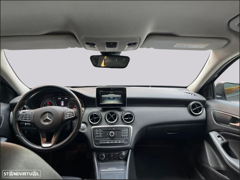 Mercedes-Benz A 180 d 7G DCT - 7