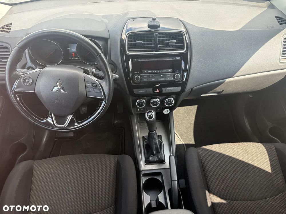 Mitsubishi ASX 1.6 Instyle - 12