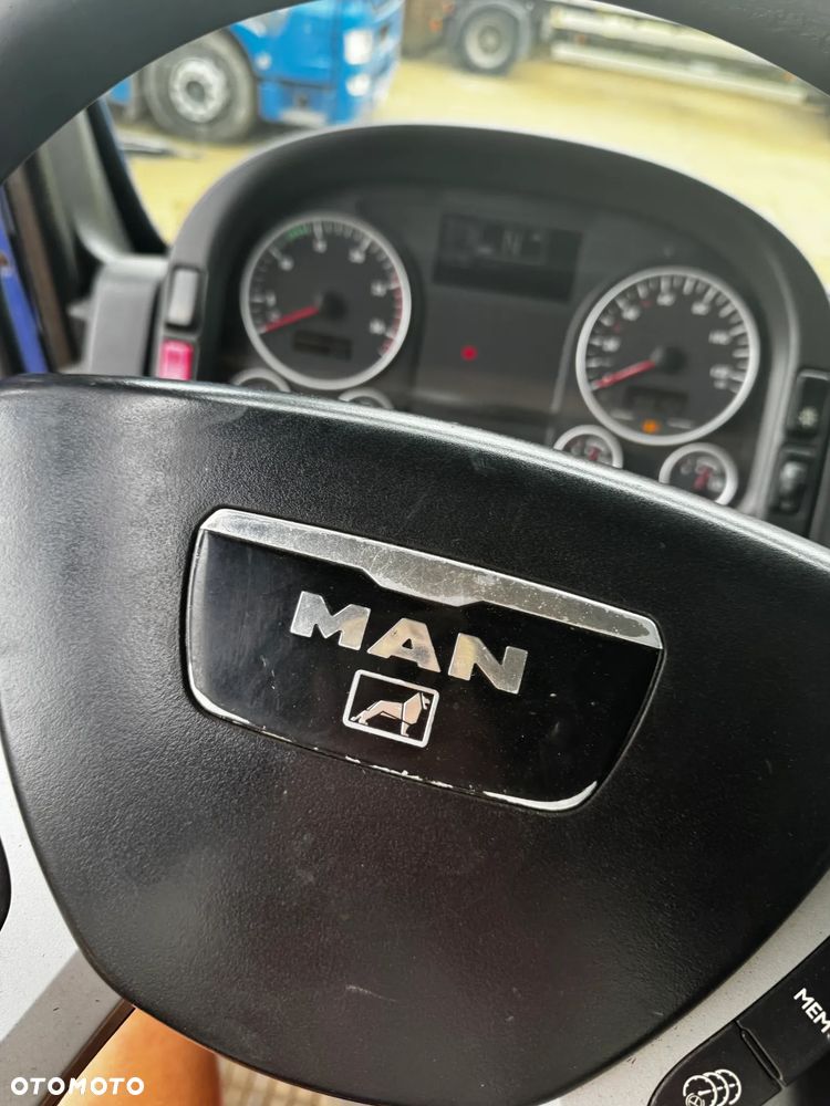 MAN TGA 26.440 6X2-2 BL - 16