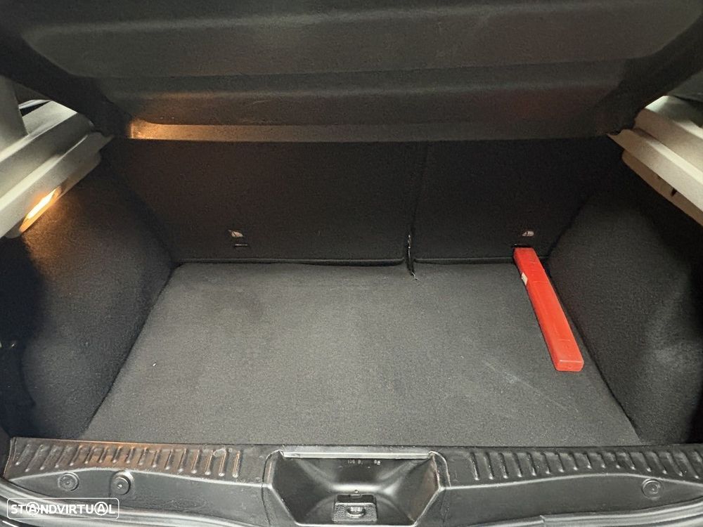 Dacia Sandero 0.9 TCe Stepway - 19