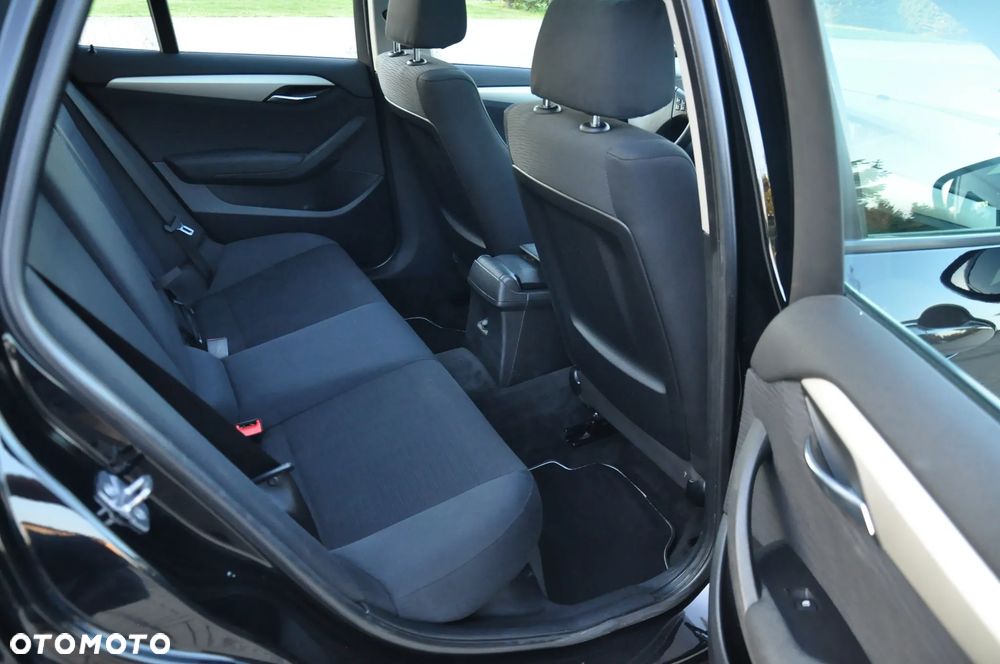 BMW X1 xDrive20d - 33