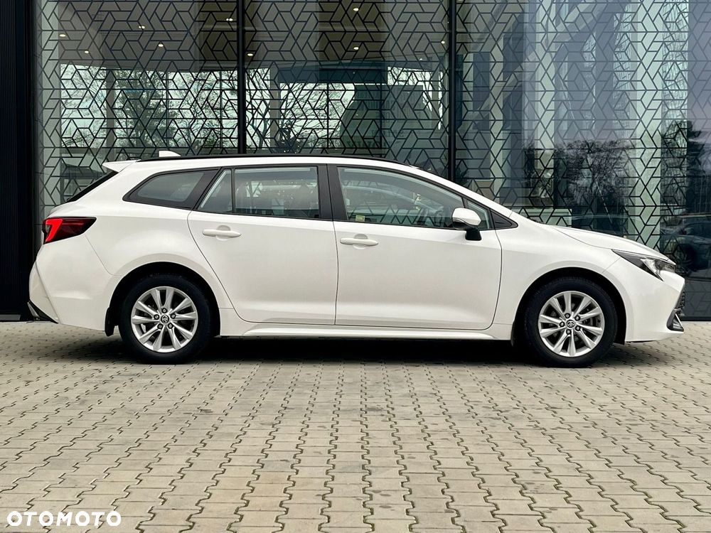 Toyota Corolla 1.8 Hybrid Comfort - 3