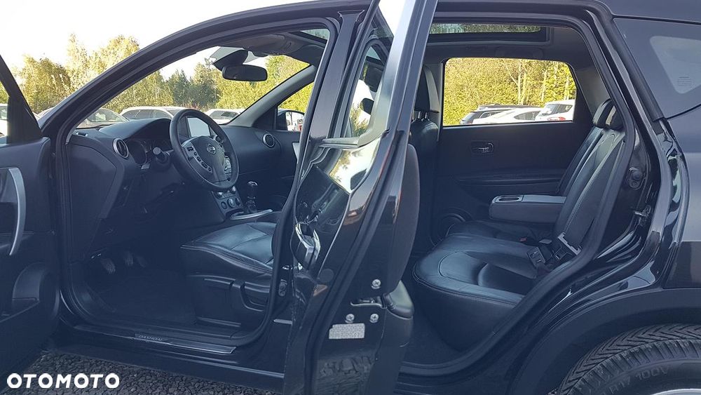 Nissan Qashqai 2.0 dCi Tekna Premium - 22