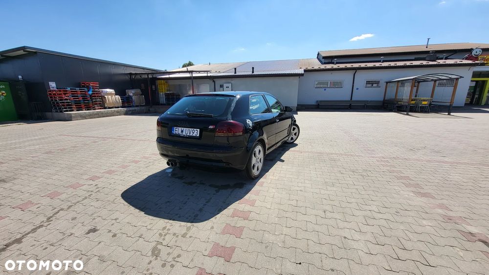 Audi A3 3-drzwiowe 1.9 TDI Ambition - 4