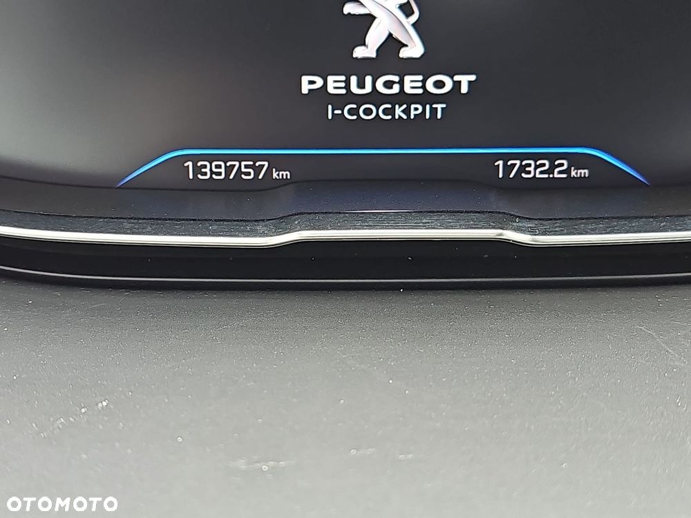 Peugeot 5008 2.0 BlueHDi Allure Pack S&S EAT8 - 18