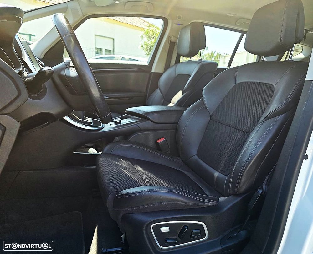 Renault Espace 1.6 dCi Zen - 10