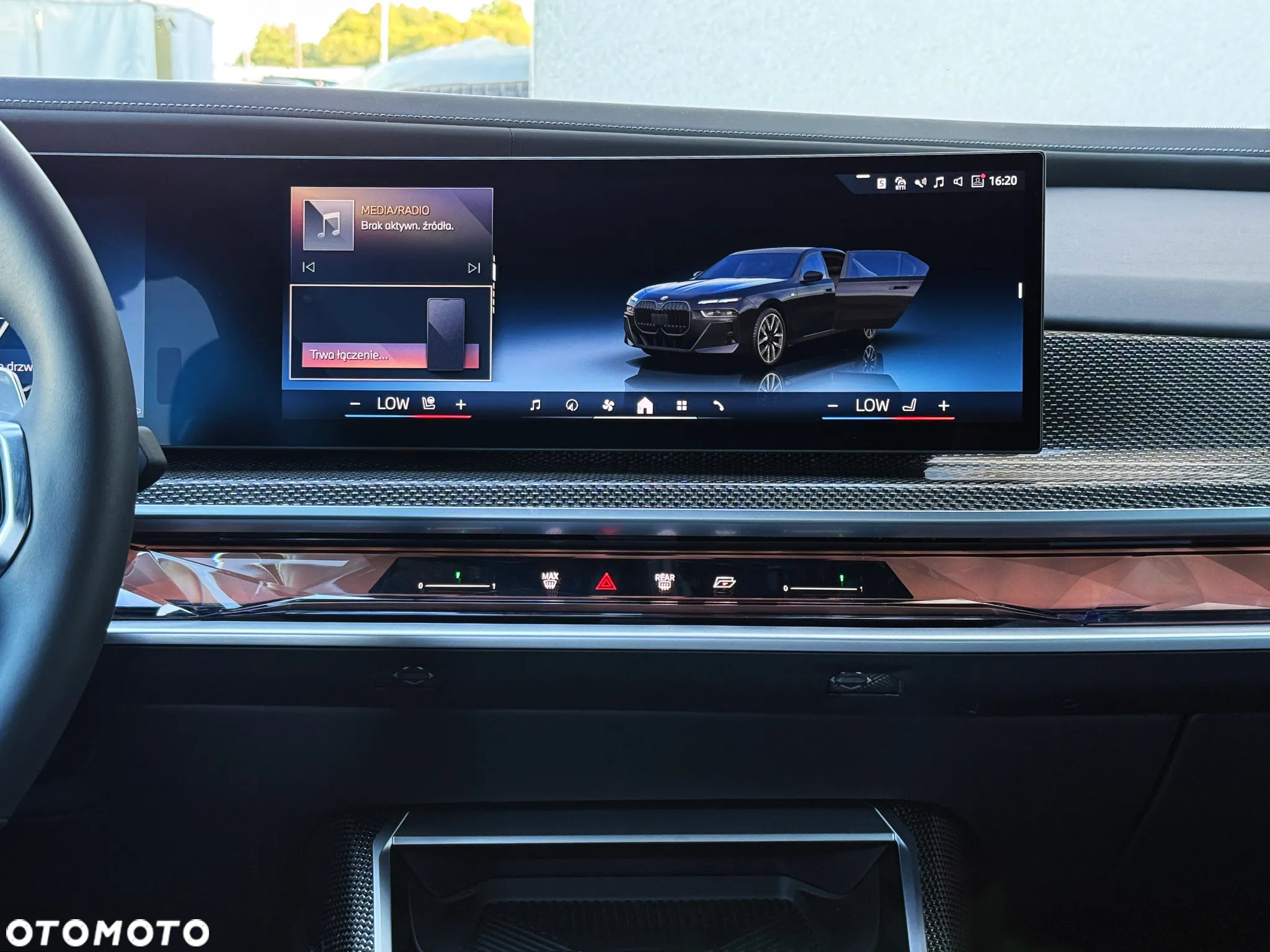 BMW Seria 7 - 32