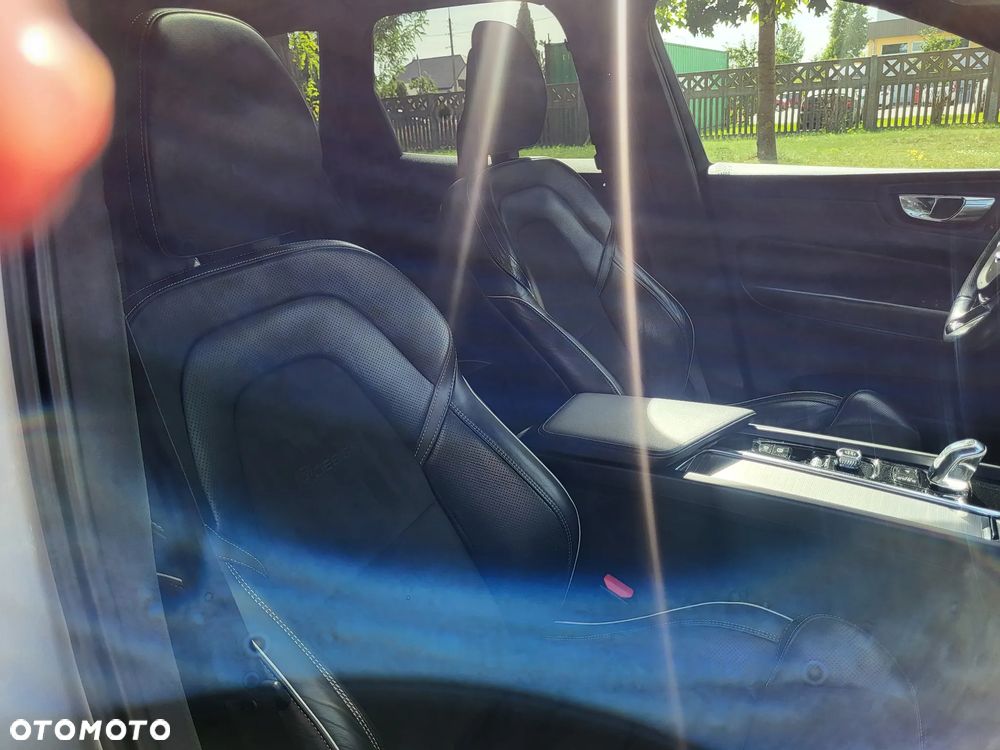 Volvo XC 60 - 19