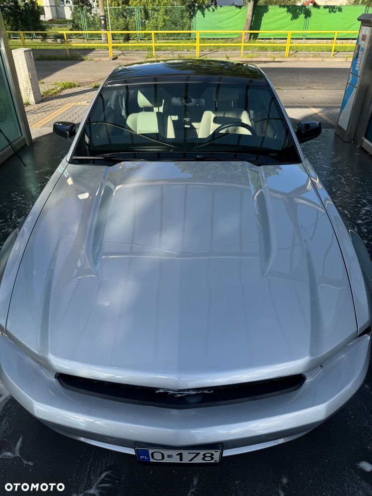 Ford Mustang - 2