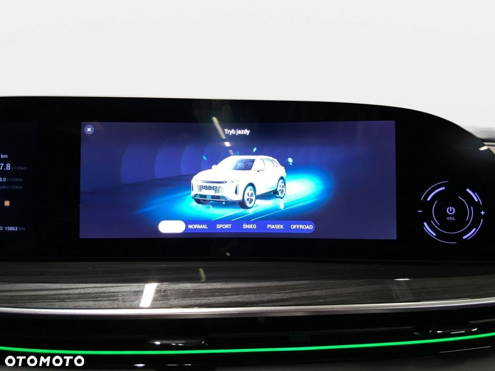 Omoda 9 1.5 Super Hybrid Exclusive AWD - 28