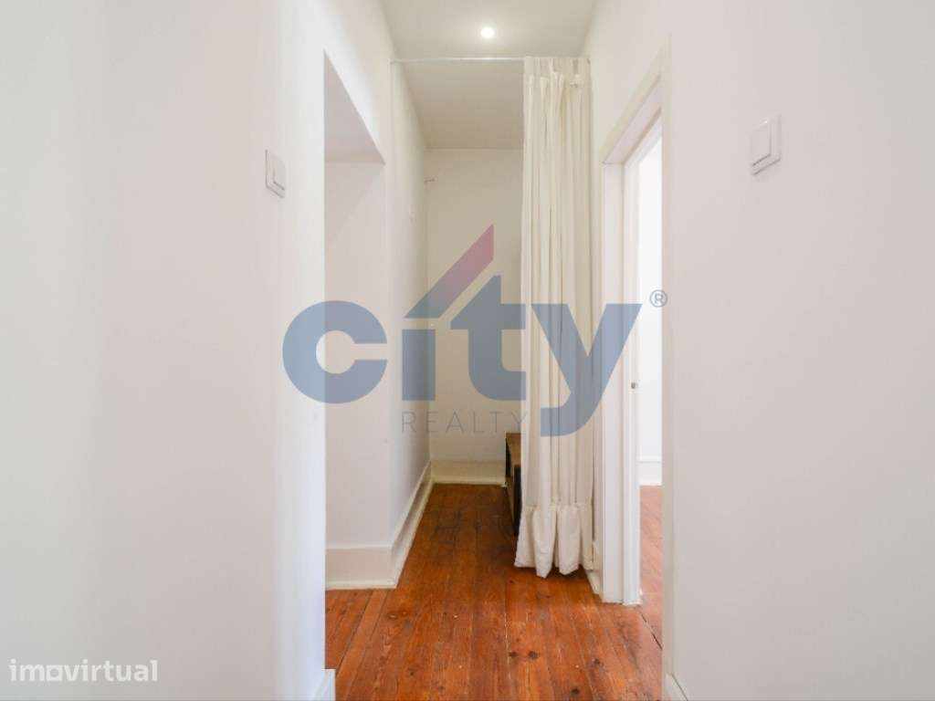 APARTAMENTO T2 JUNTO AO JARDIM DA ESTRELA - Grande imagem: 3/30