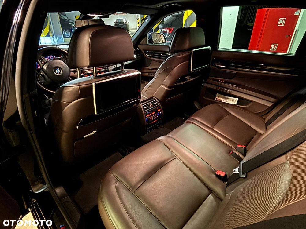 BMW Seria 7 750d xDrive - 3