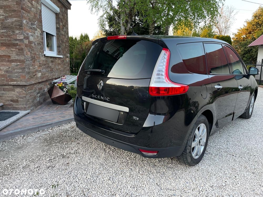 Renault Grand Scenic - 11