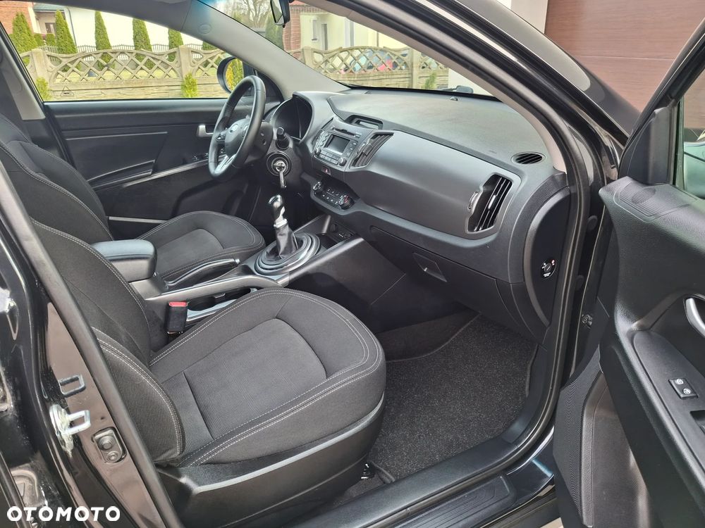 Kia Sportage 1.6 GDI 2WD Dream-Team Edition - 6