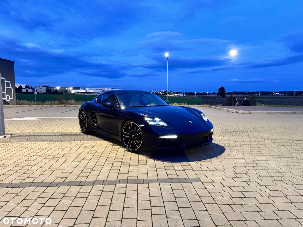 Porsche 718 Cayman GPF PDK - 2