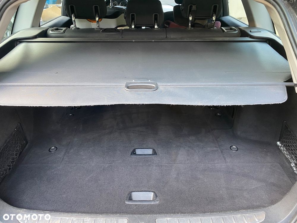 BMW Seria 3 320d - 16