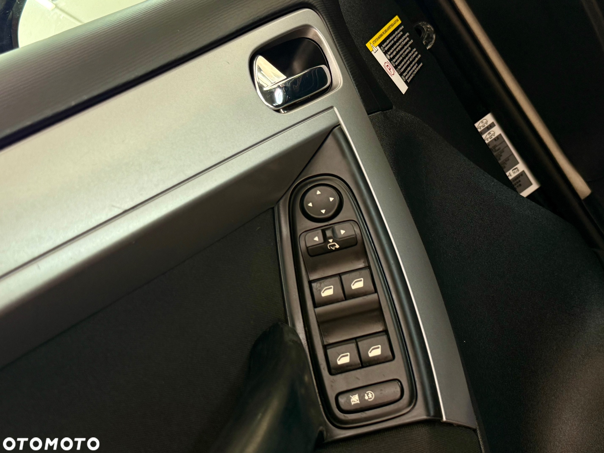 Citroën C4 Grand Picasso 1.6 HDi FAP EGS6 Exclusive - 25