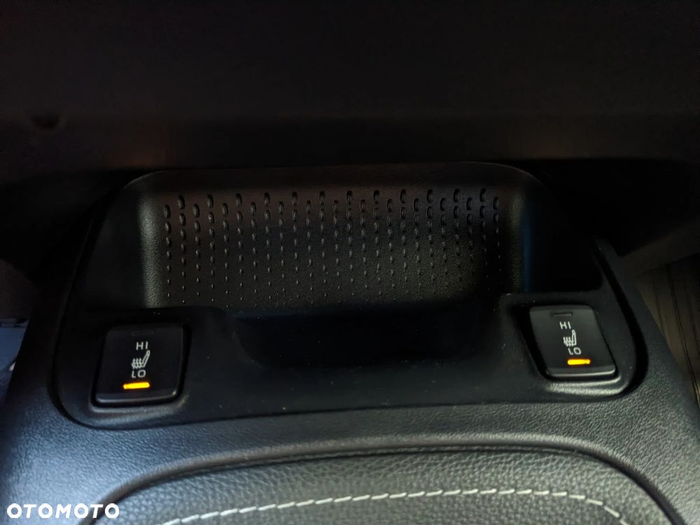 Toyota Corolla 1.8 Hybrid Selection - 35