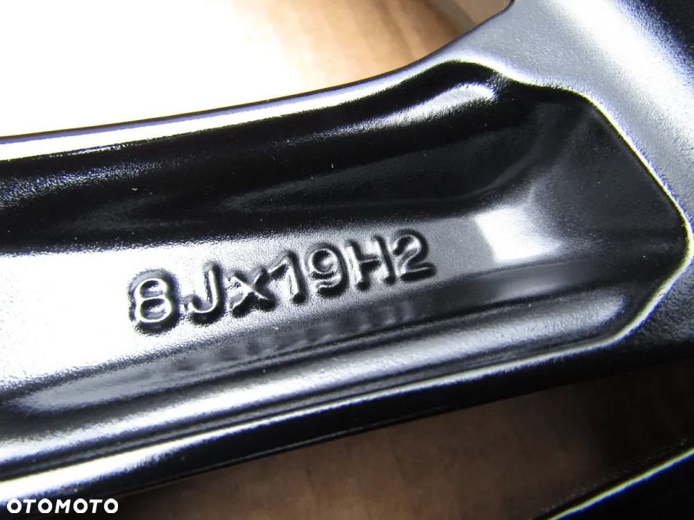 1x Felga 19 Ford Kuga C-MAX Fiesta Mondeo Focus 8j 5x108 ET52,5 / NOWA - 11