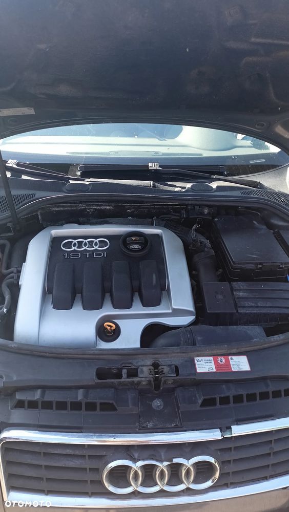 Audi A3 1.9 TDI Ambiente - 10
