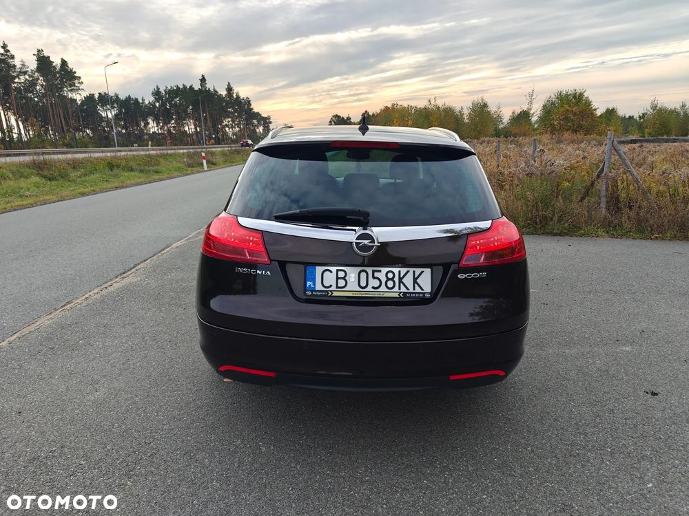 Opel Insignia - 10