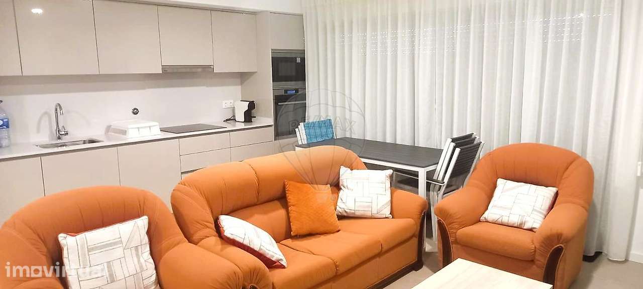 Apartamento T2 para arrendamento - Grande imagem: 2/11
