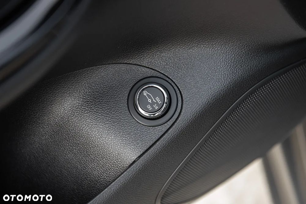 Opel Astra 1.4 Turbo Sports Tourer Innovation - 15