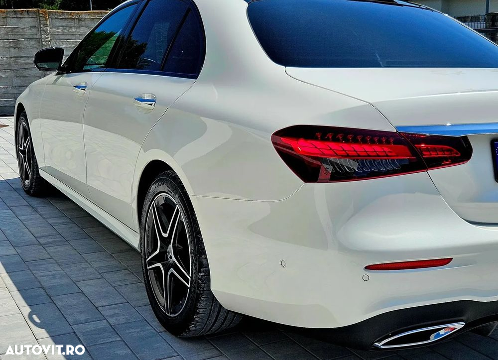 Mercedes-Benz E 220 d 4Matic T 9G-TRONIC - 5