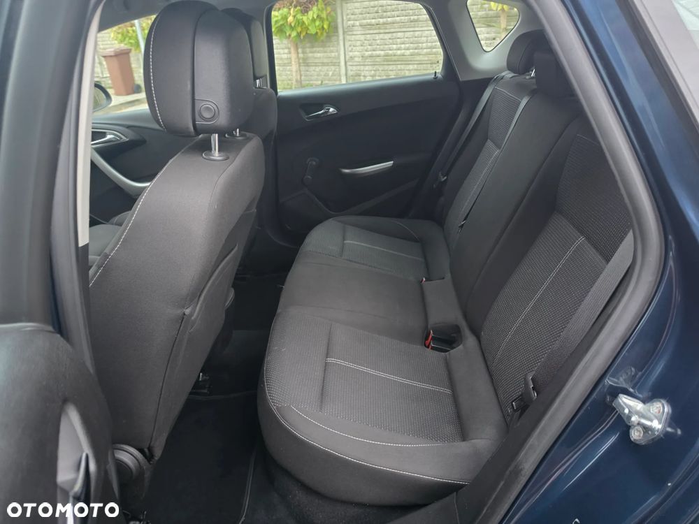 Opel Astra - 22