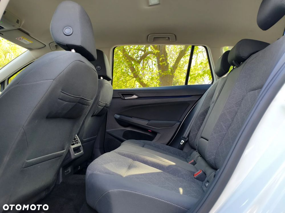 Volkswagen Golf - 21