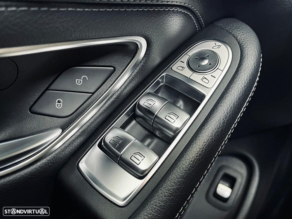 Mercedes-Benz C 220 d Cabrio AMG Line Aut. - 39