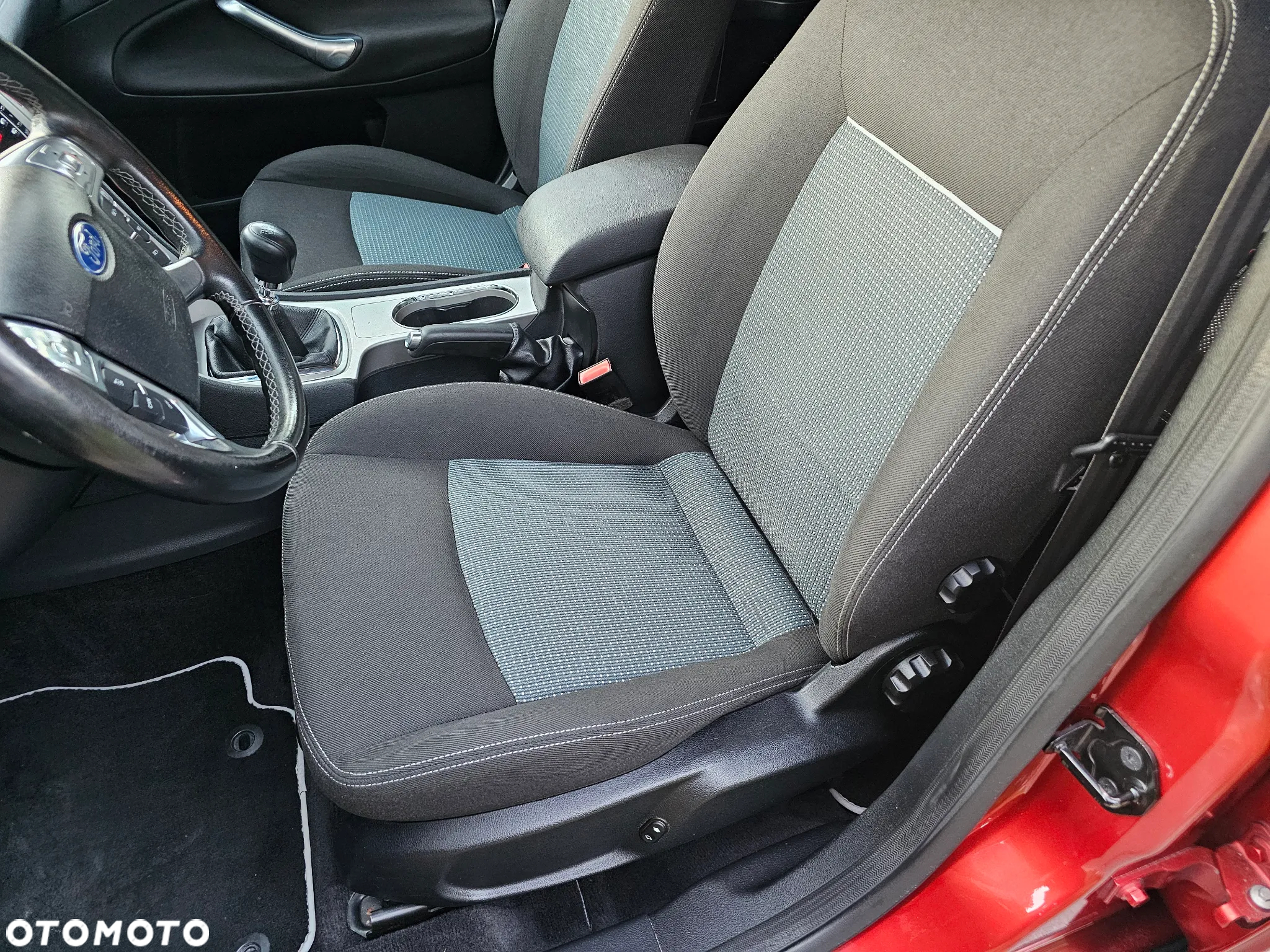 Ford Mondeo Turnier 2.0 TDCi Ambiente - 9