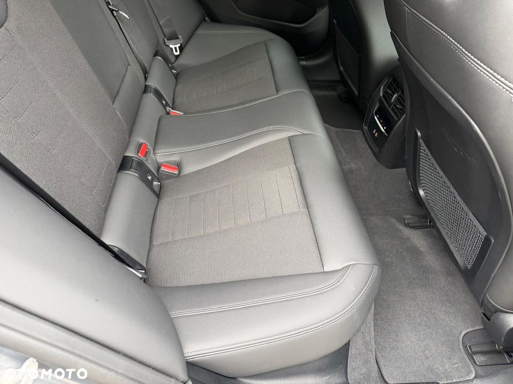 BMW i4 80.7kWh eDrive 35 - 9