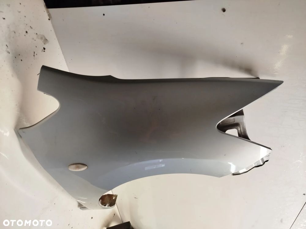 - BŁOTNIK PRZÓD PRZEDNI PRAWY TOYOTA AURIS I 1F8 SZARY - 2