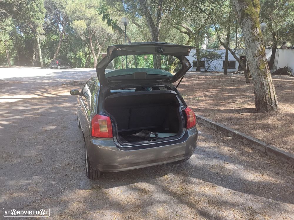 Toyota Corolla 1.6 Sol - 10