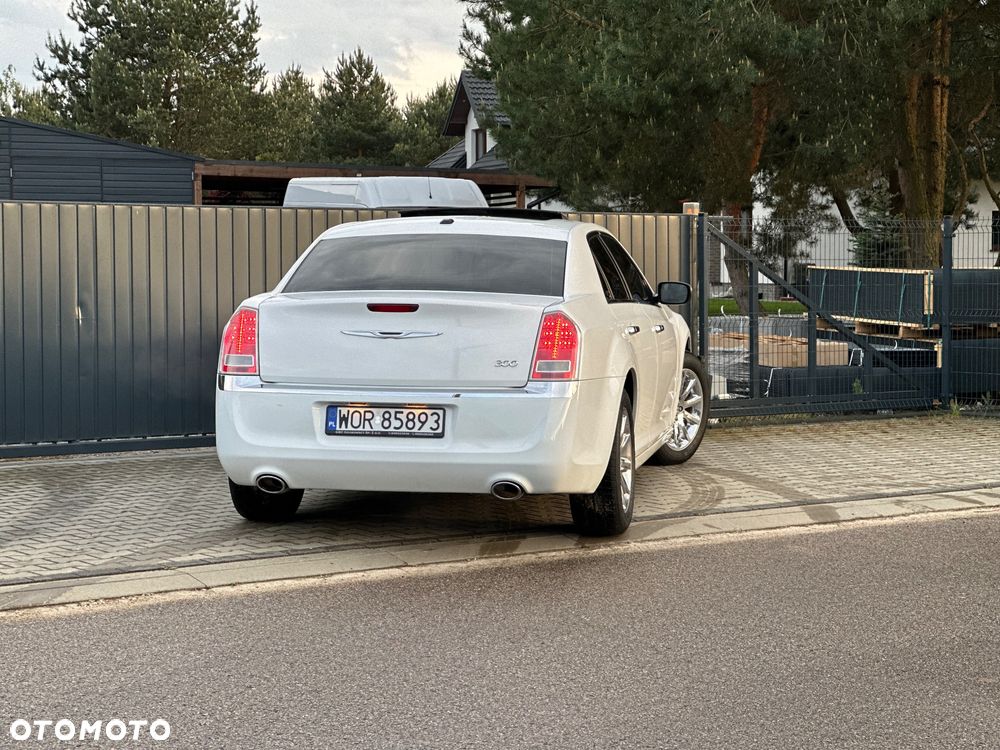 Chrysler 300C 3.5 V6 AWD - 12