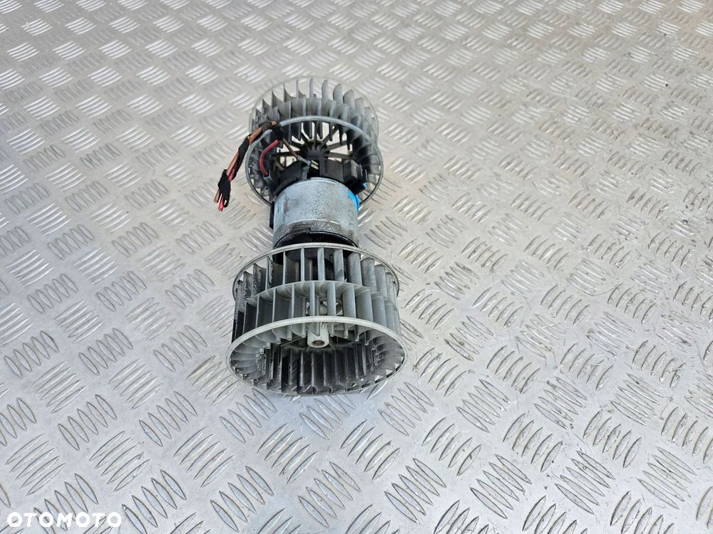 WENTYLATOR DMUCHAWA NAWIEWU NADMUCHU DAF LF 45 55 06-13 rok - 2