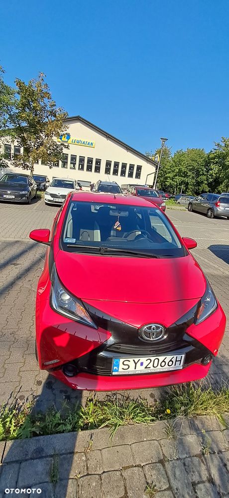 Toyota Aygo x-play - 2